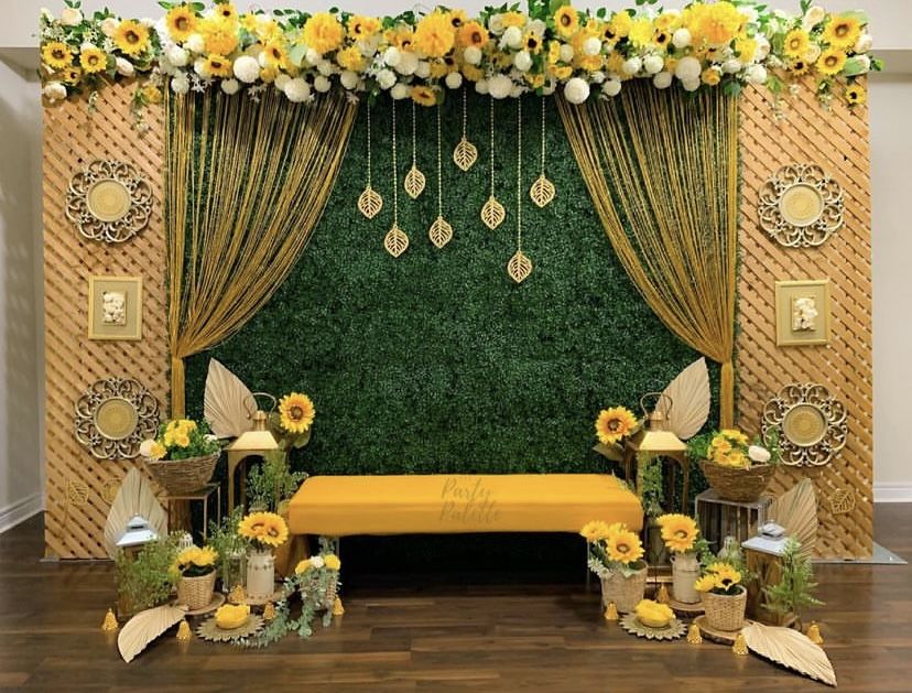 elegant sunflower-themed mehendi decor